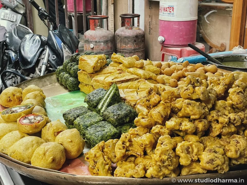 Pakauri India’s Only Tomato Pakori – Only in Meerut! ???? 40 Years of Crisp ...